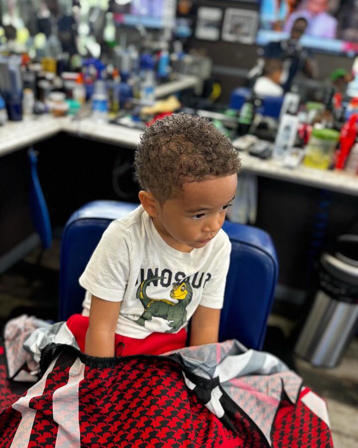 kids haircut near me